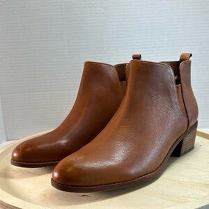 Brown Leather Tommy Hilfiger Ankle Booties Size 9